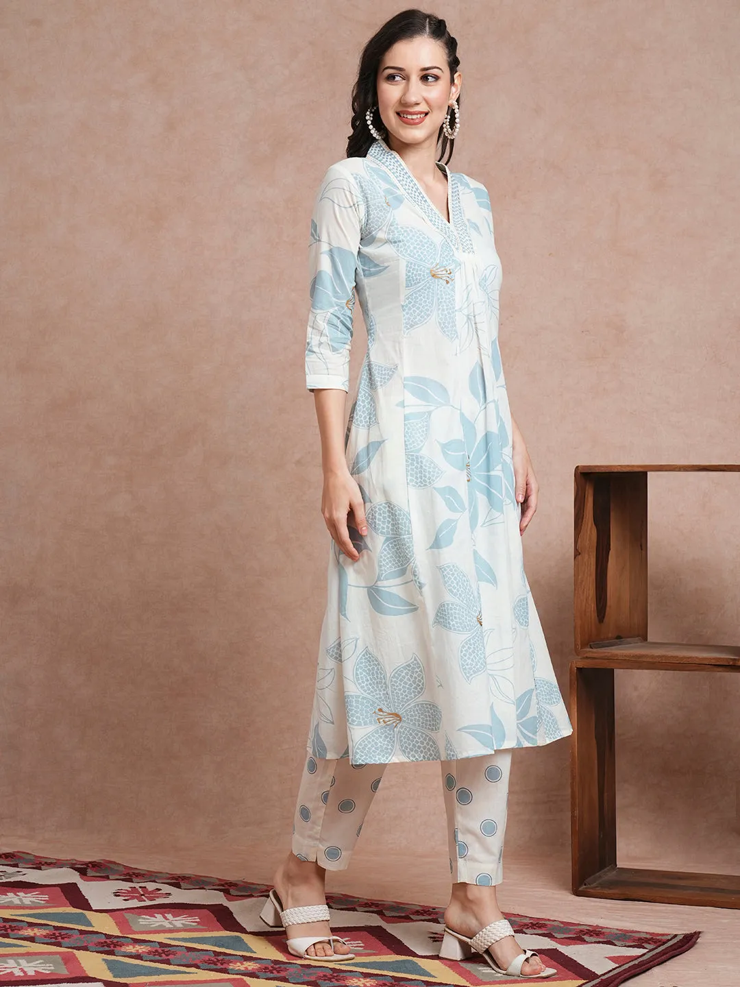 Abstract Floral Printed A-Line Paneled Kurta with Pant - Off White