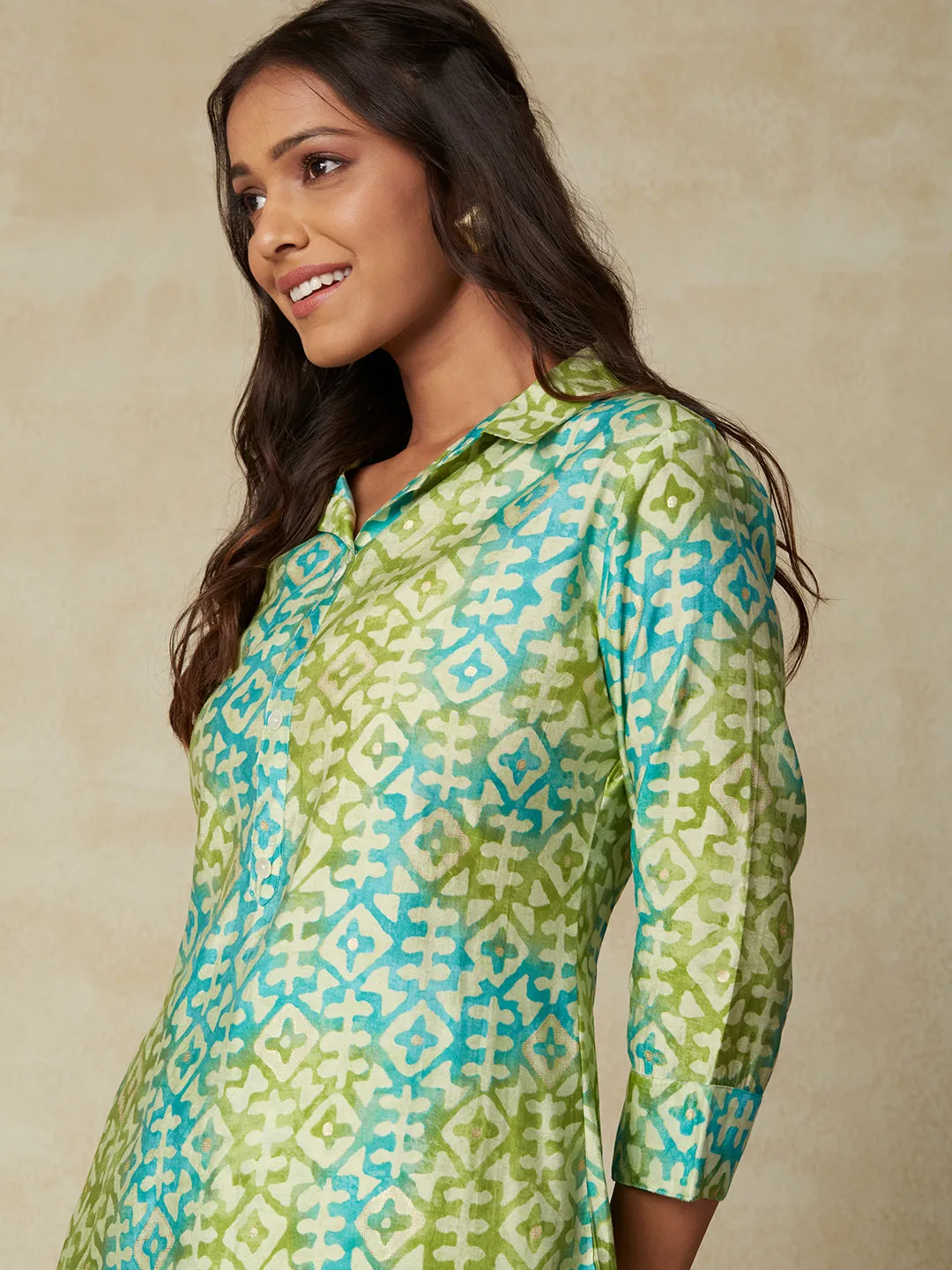 Abstract Foil Printed Mother-of-Pearl Buttoned Kurta with Pants co-ord Set - Lime Green