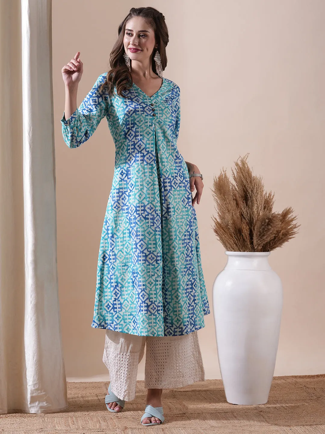 Abstract Printed Wooden Buttoned Pleated Front Kurta - Blue