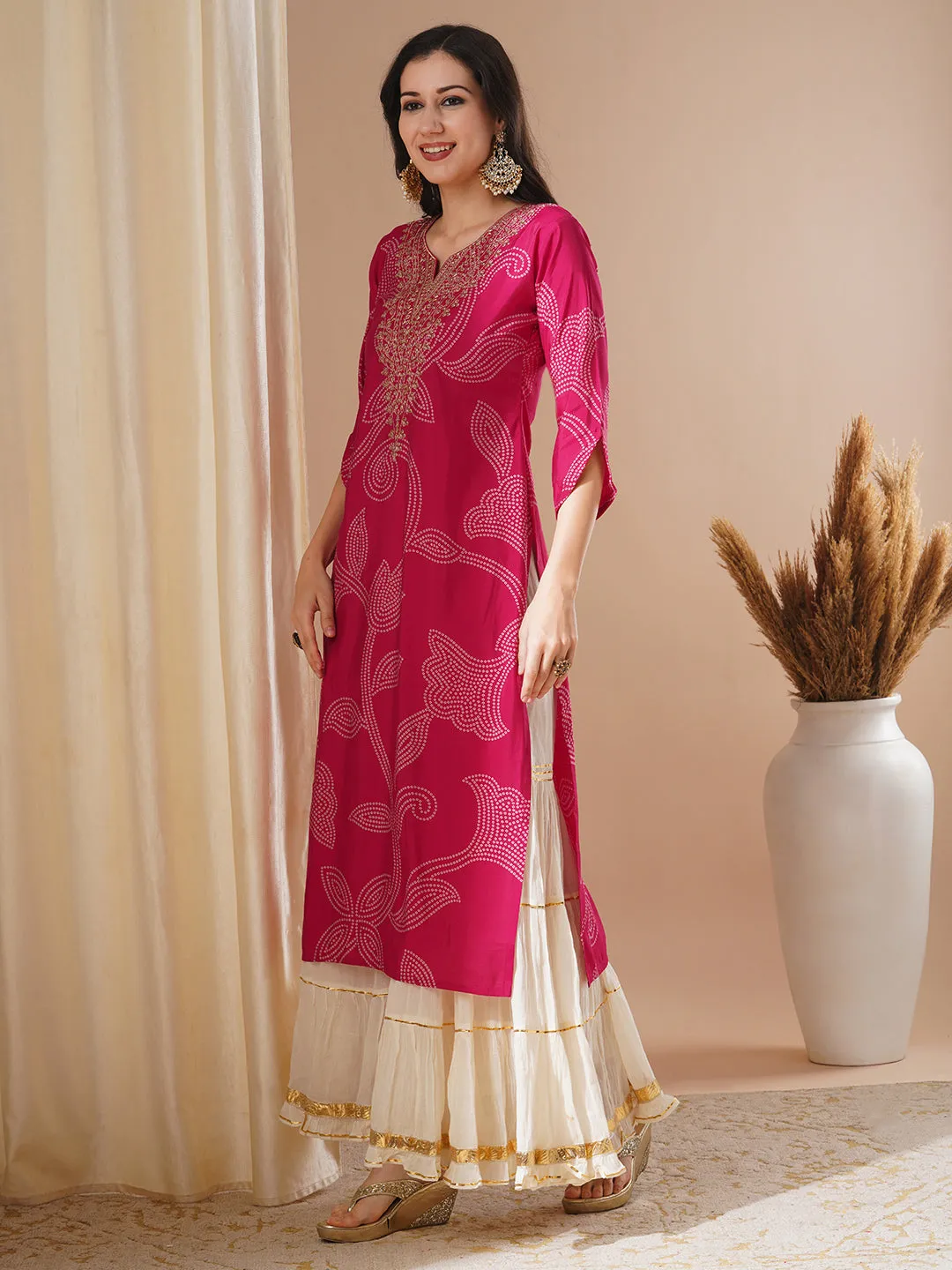 Bandhani Printed & Zari Embroidered Straight Fit Kurta - Pink