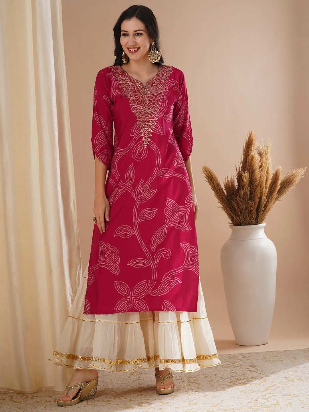 Bandhani Printed & Zari Embroidered Straight Fit Kurta - Pink