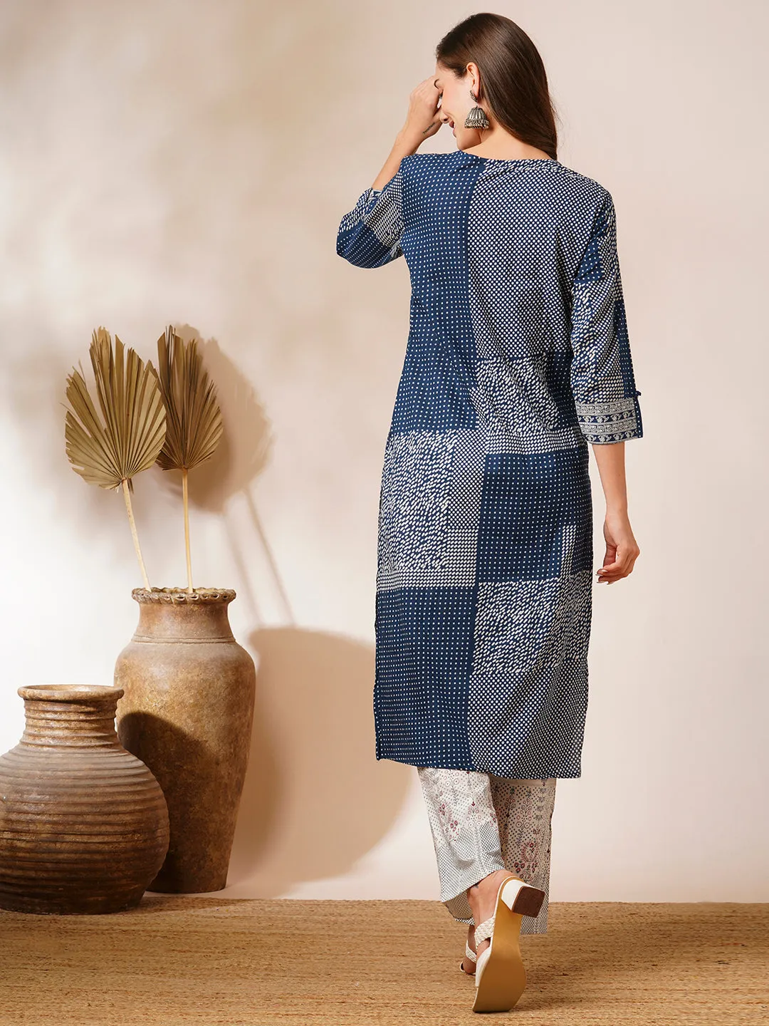 Ethnic Abstract Dot Printed Straight Fit Kurta with Pant - Blue