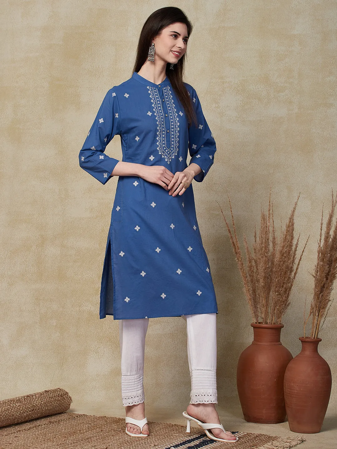 Ethnic Embroidered Straight Fit Kurta - Blue