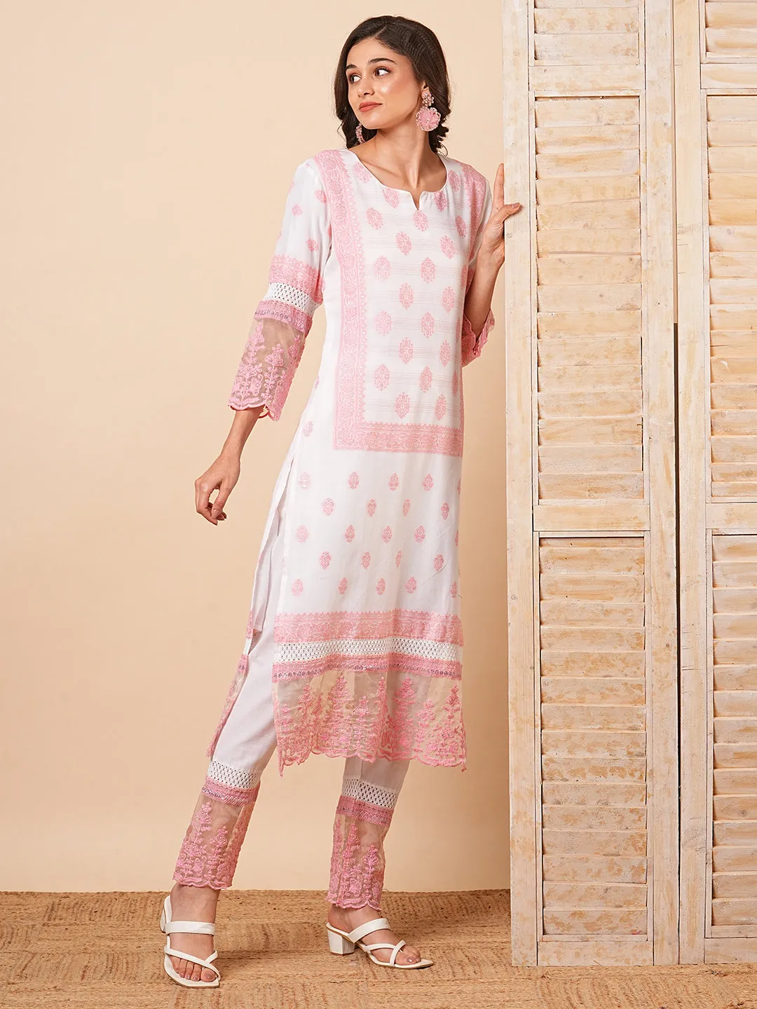 Ethnic Floral Jacquard Straight Fit Kurta with Pant - Off White