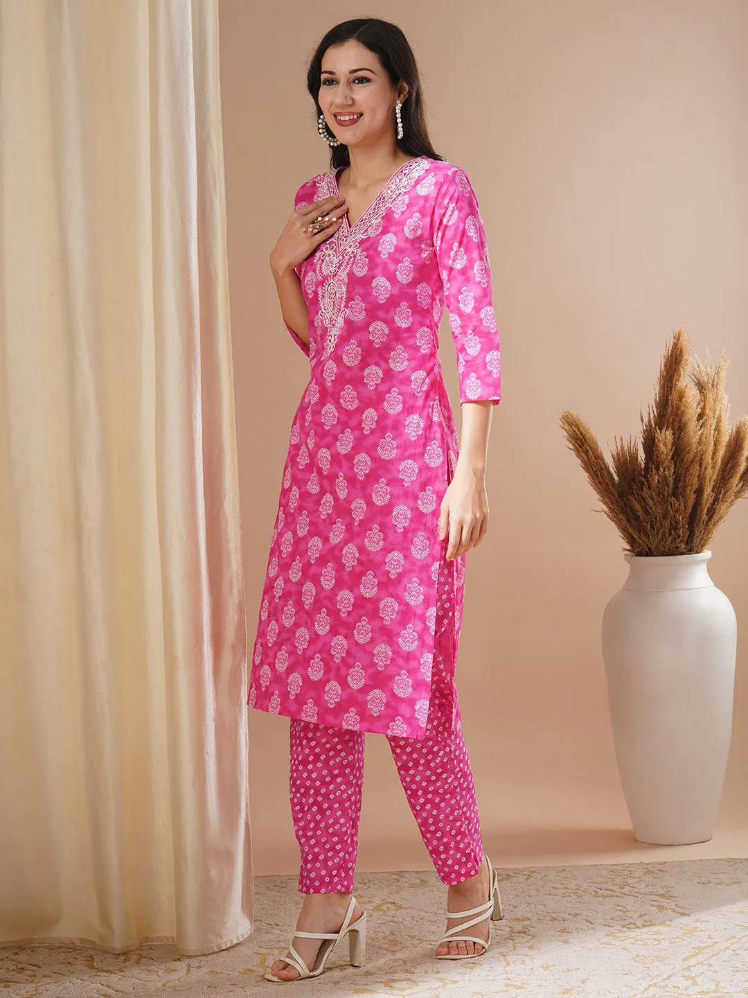 Ethnic Floral Printed & Embroidered Straight Fit Kurta with Pant - Pink