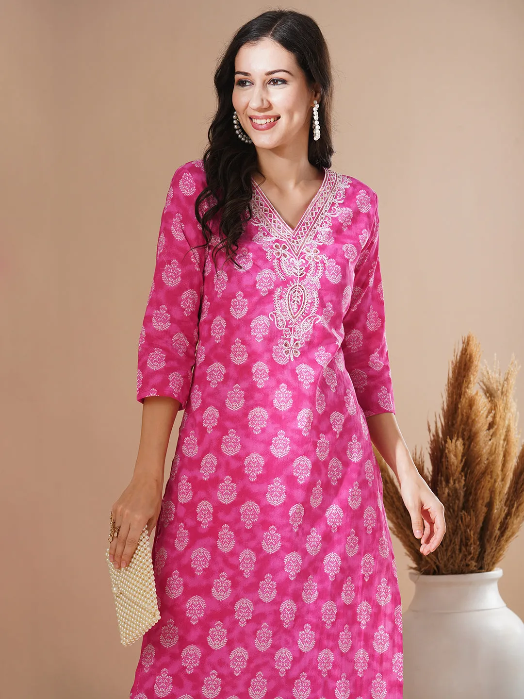 Ethnic Floral Printed & Embroidered Straight Fit Kurta with Pant - Pink