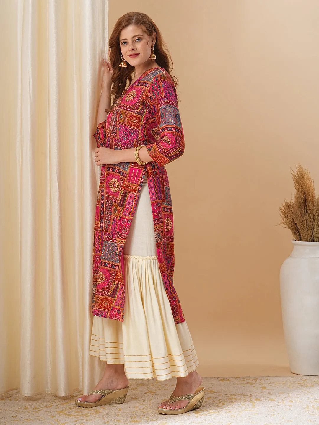 Ethnic Floral Printed & Kantha Embroidered Straight Fit Kurta - Pink