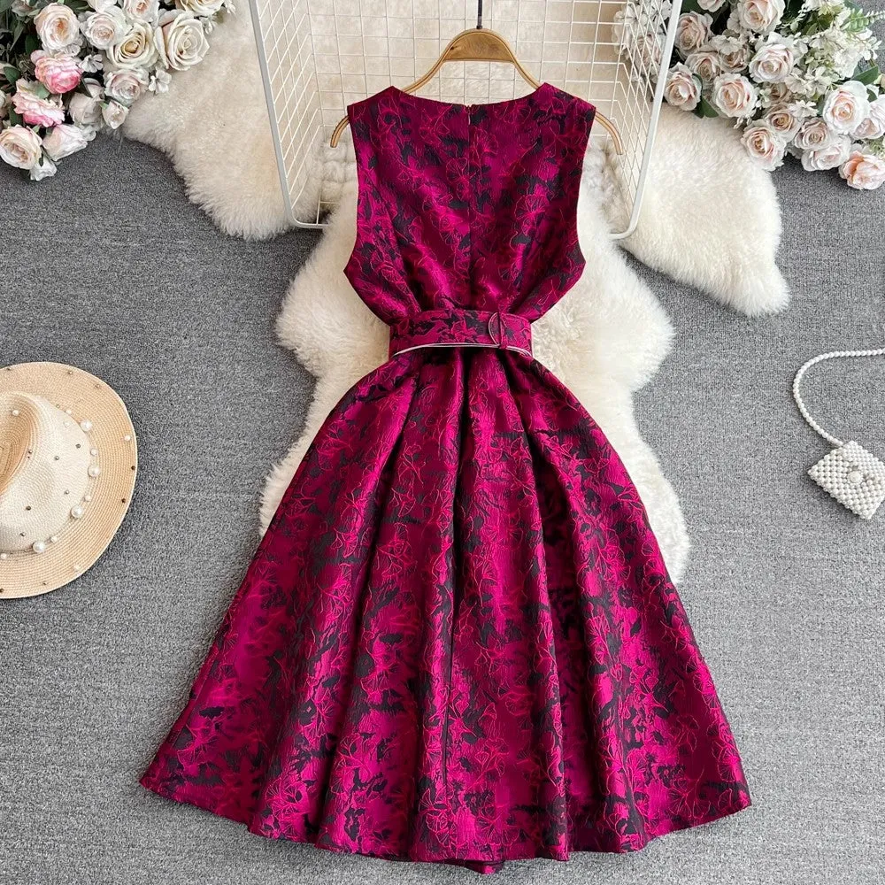 Fashionable sleeveless round neck A-line dress      S3950