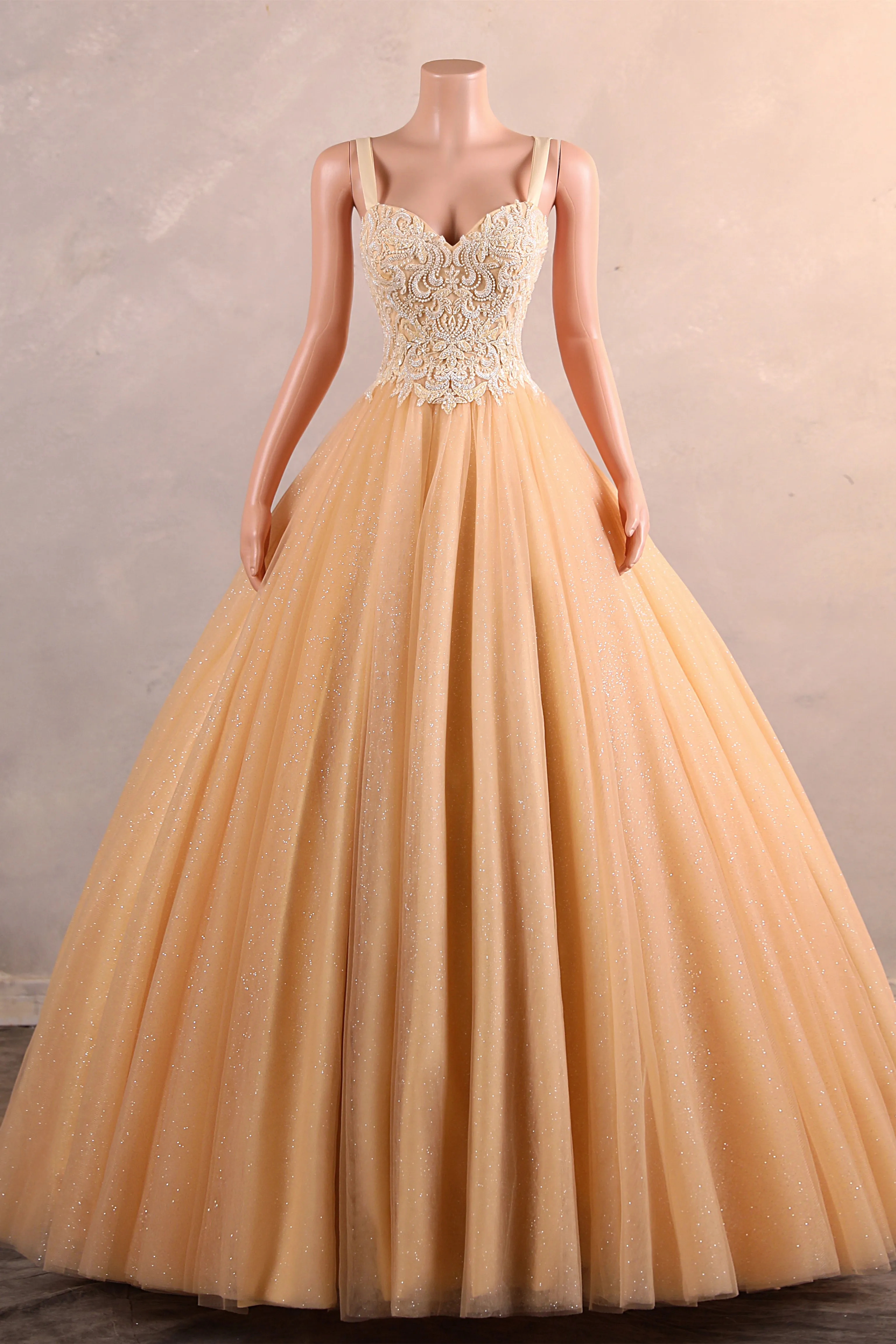 Light Orange Quinceanera Dresses Beaded Appliques A-line Tulle Long Ball Gowns Prom Dresses