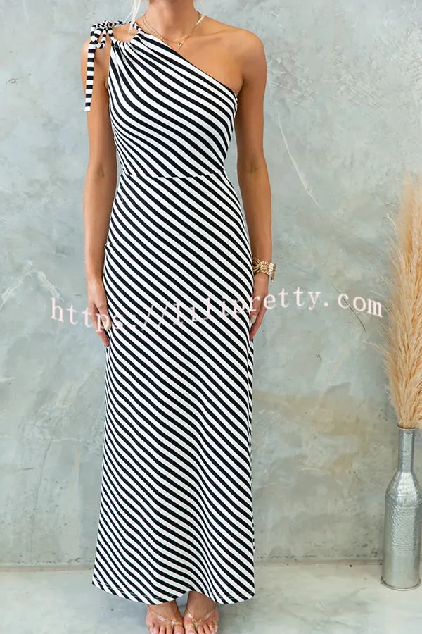 Stylish Striped Print One Shoulder Slope-neck Maxi Dress